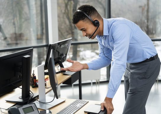 close-up-person-working-call-center